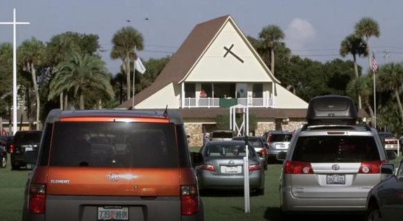 crkva drive in.jpg, 54 KB