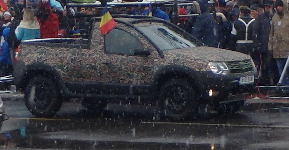 dacia duster army 1.jpg, 57 KB
