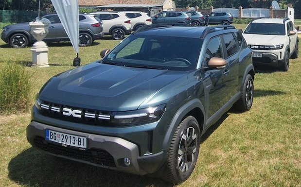 dacia duster srb.jpg, 94 KB