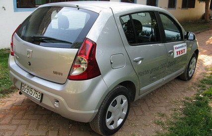 dacia sandero 11.jpg, 43 KB