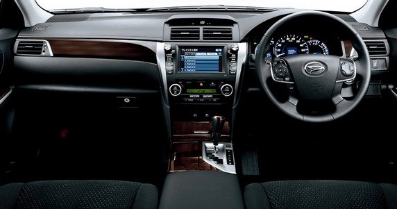 daihatsu altis 111.jpg, 52 KB