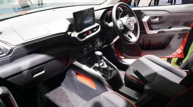 daihatsu suv 111.jpg, 66 KB