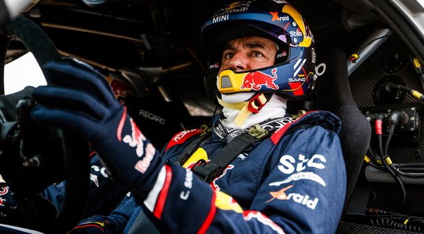 dakar x-raid-mini-jcw-team 1.jpg, 70 KB