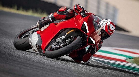 ducati-Panigale-V4-3.jpg, 68 KB