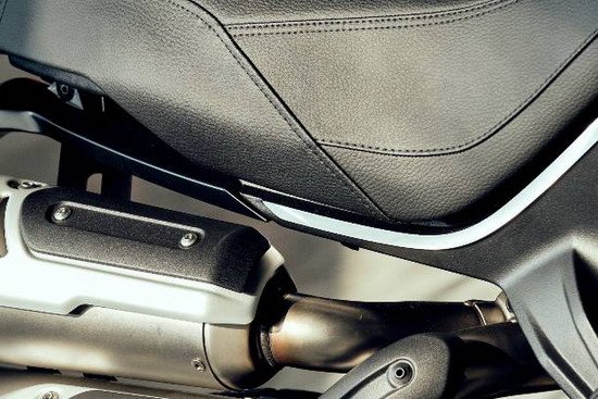 ducati-scrambler-1100-dark-3.jpg, 76 KB