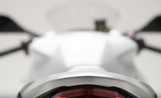 ducati-supersport-teaser.jpg, 25 KB