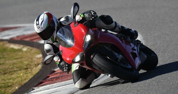 ducati-test-vozaci-2.jpg, 51 KB