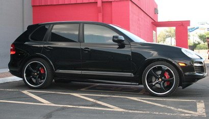evo motor sports cayenne.jpg, 30 KB