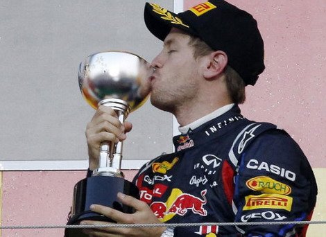 f1 fetel sampion pehar.jpg, 50 KB