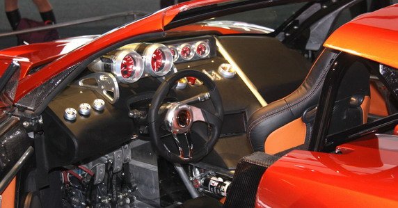 falcon f7 1111.jpg, 64 KB