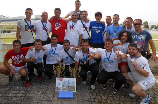 fas champion.jpg, 86 KB