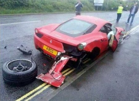 ferrari crash 11.jpg, 45 KB