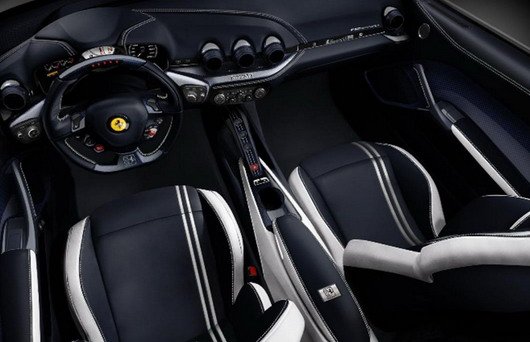 ferrari f12 polo 11.jpg, 47 KB