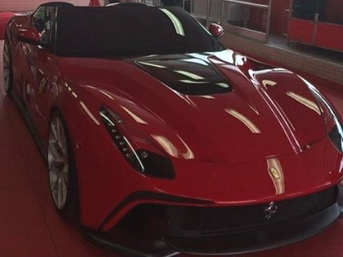 ferrari f12 trs 1.jpg, 40 KB