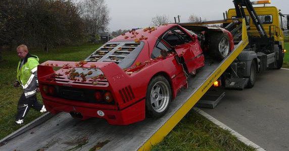 ferrari f40 1111.jpg, 62 KB