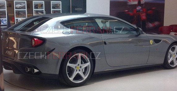 ferrari ff 5.jpg, 45 KB