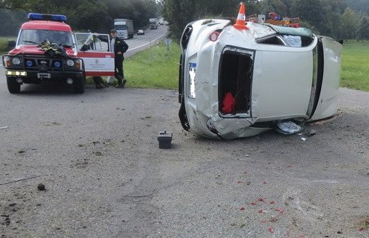 ferrari ff crash.jpg, 67 KB