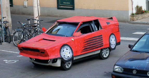 ferrari karton 11.jpg, 59 KB