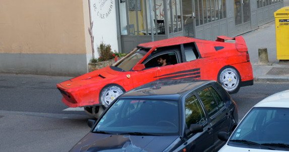 ferrari karton 1111.jpg, 51 KB