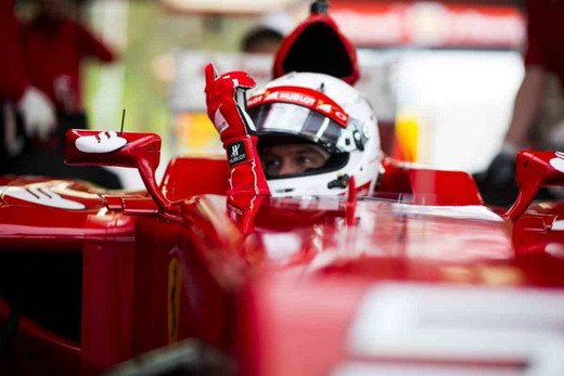 fetel ferrari.jpg,  bytes