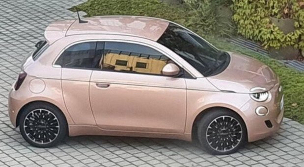 fiat 500 trepiuno.jpg, 64 KB