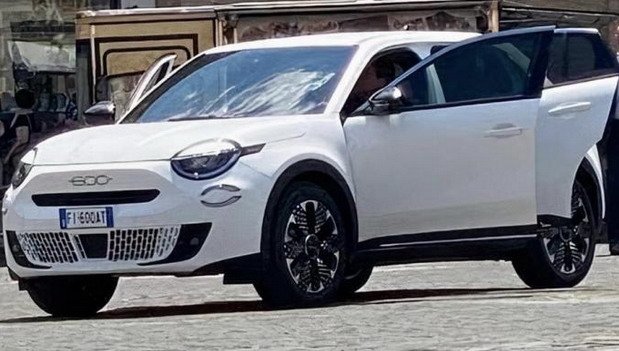 fiat 600 341.jpg, 67 KB