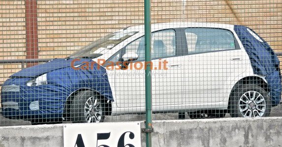 fiat punto 14 1.jpg, 94 KB