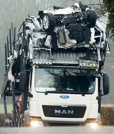 ford crash 11.jpg, 69 KB