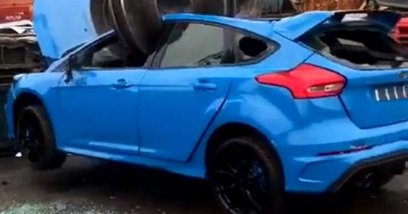 ford rs crash.jpg, 40 KB