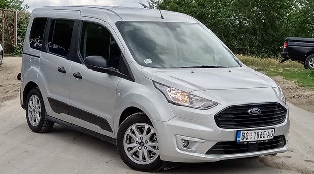 ford-connect-tourneo k.jpg, 73 KB