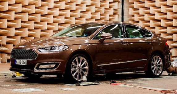 ford-mondeo-vignale 11.jpg, 72 KB