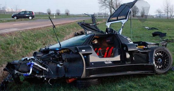 gumpert 11.jpg, 60 KB