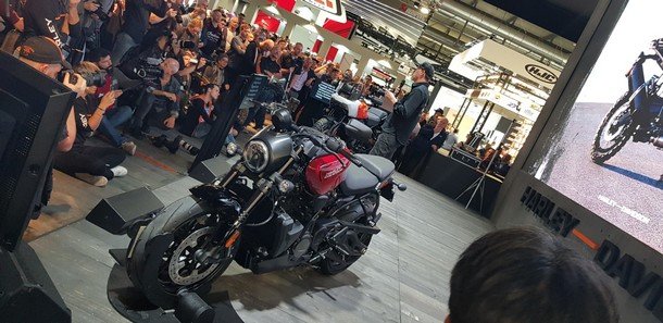 harley-eicma-3.jpg, 72 KB