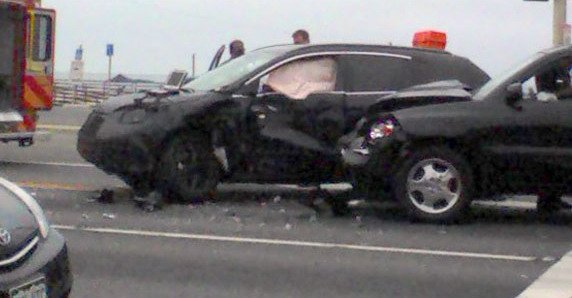 honda cr-v crash 11.jpg, 49 KB