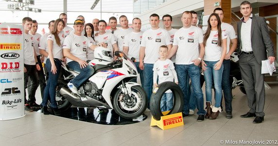honda fireblade 11.jpg, 85 KB