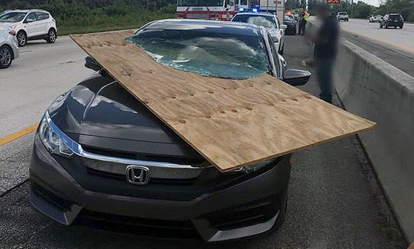 honda ploca.jpg, 67 KB