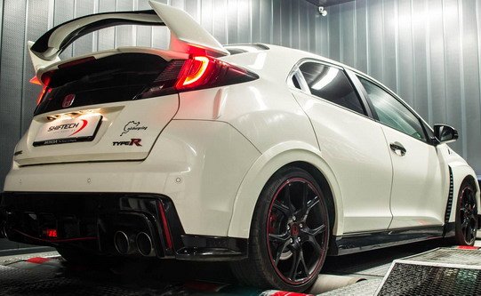 honda-civic-type-r 11.jpg, 56 KB
