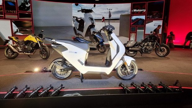 honda-em1-e-eicma-2.jpg, 72 KB