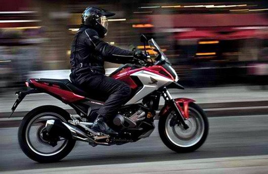 honda-nc750-linija-1.jpg, 55 KB