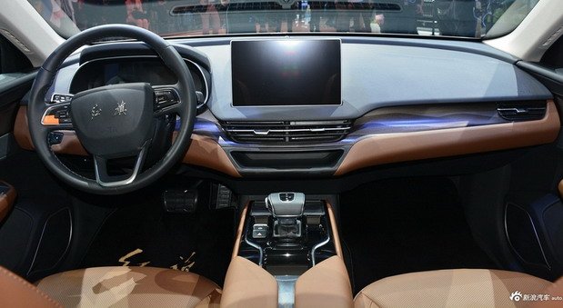 hongqi e 111.jpg, 58 KB