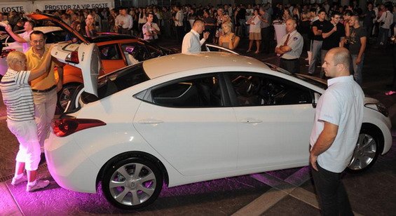 hyundai bg 11111.jpg, 73 KB