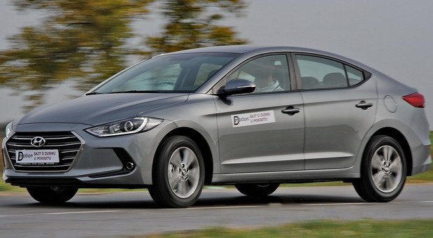hyundai elantra dm.jpg, 66 KB