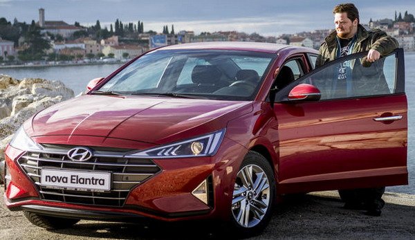 hyundai elantra k.jpg, 75 KB