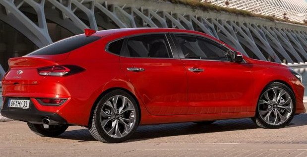 hyundai i30 fastback.jpg, 62 KB