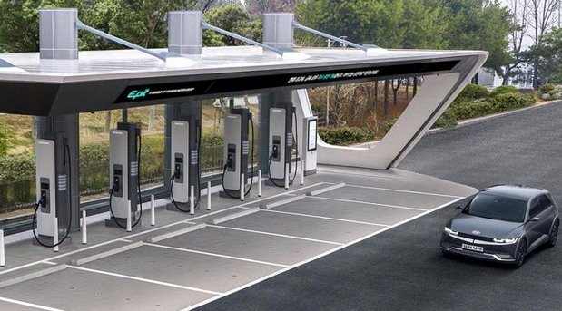 hyundai if.jpg, 80 KB