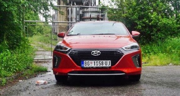 hyundai ioniq ar.jpg, 79 KB