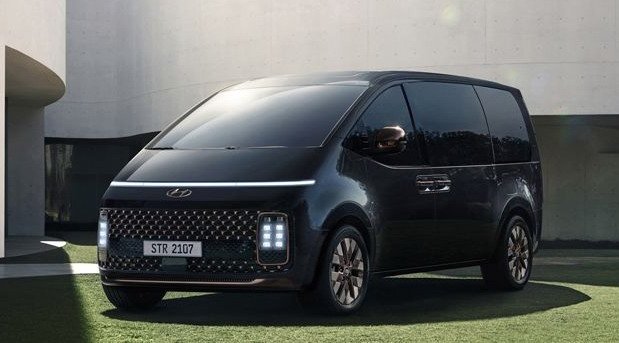 hyundai staria red.jpg, 48 KB