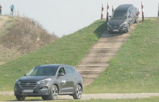 hyundai t 44.jpg, 50 KB
