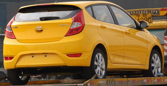 hyundai verna 11.jpg, 67 KB