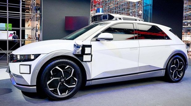 hyundai_motor_iaa 1.jpg, 76 KB